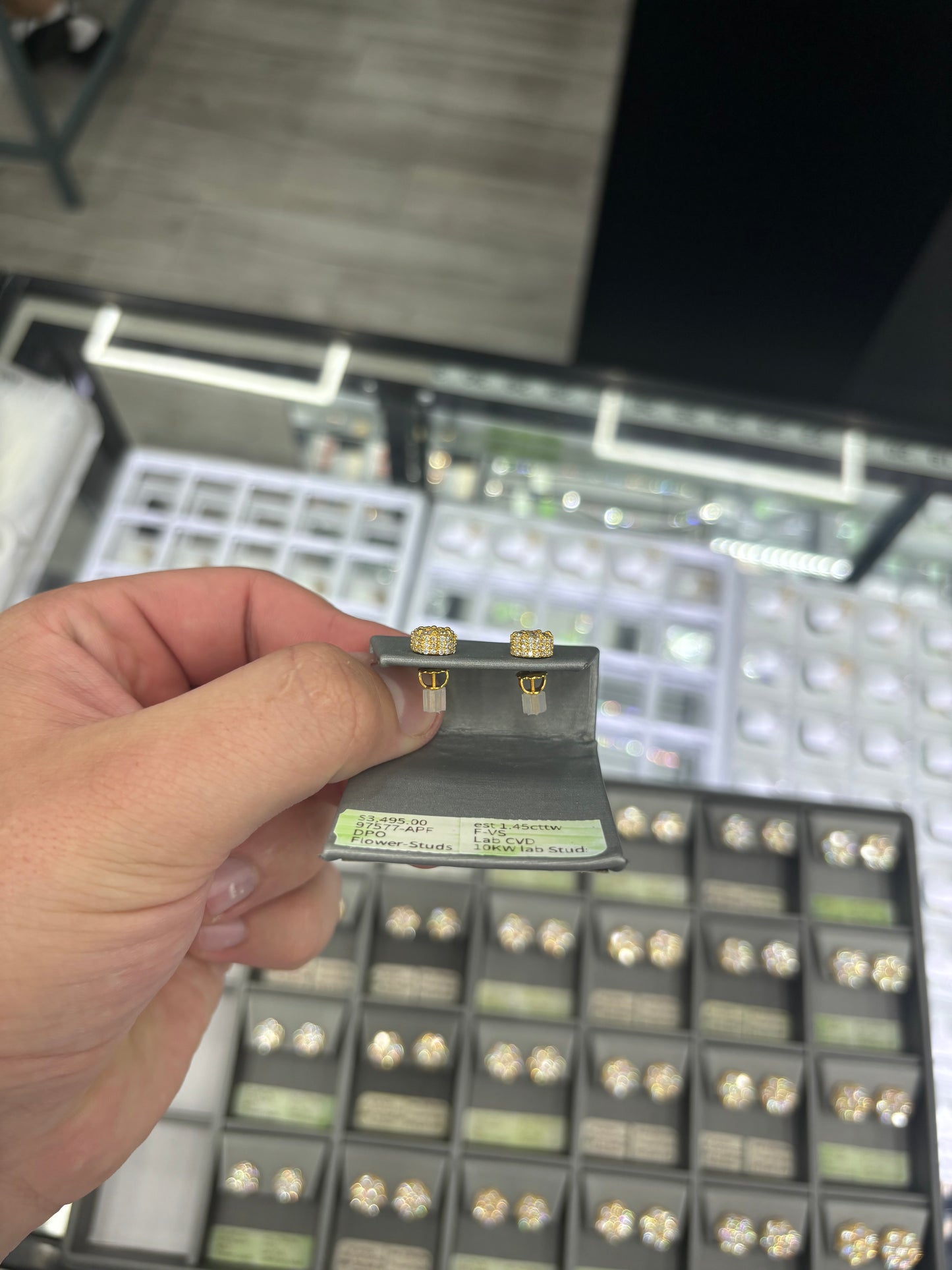 1.45 Carat Flower Stud Earrings