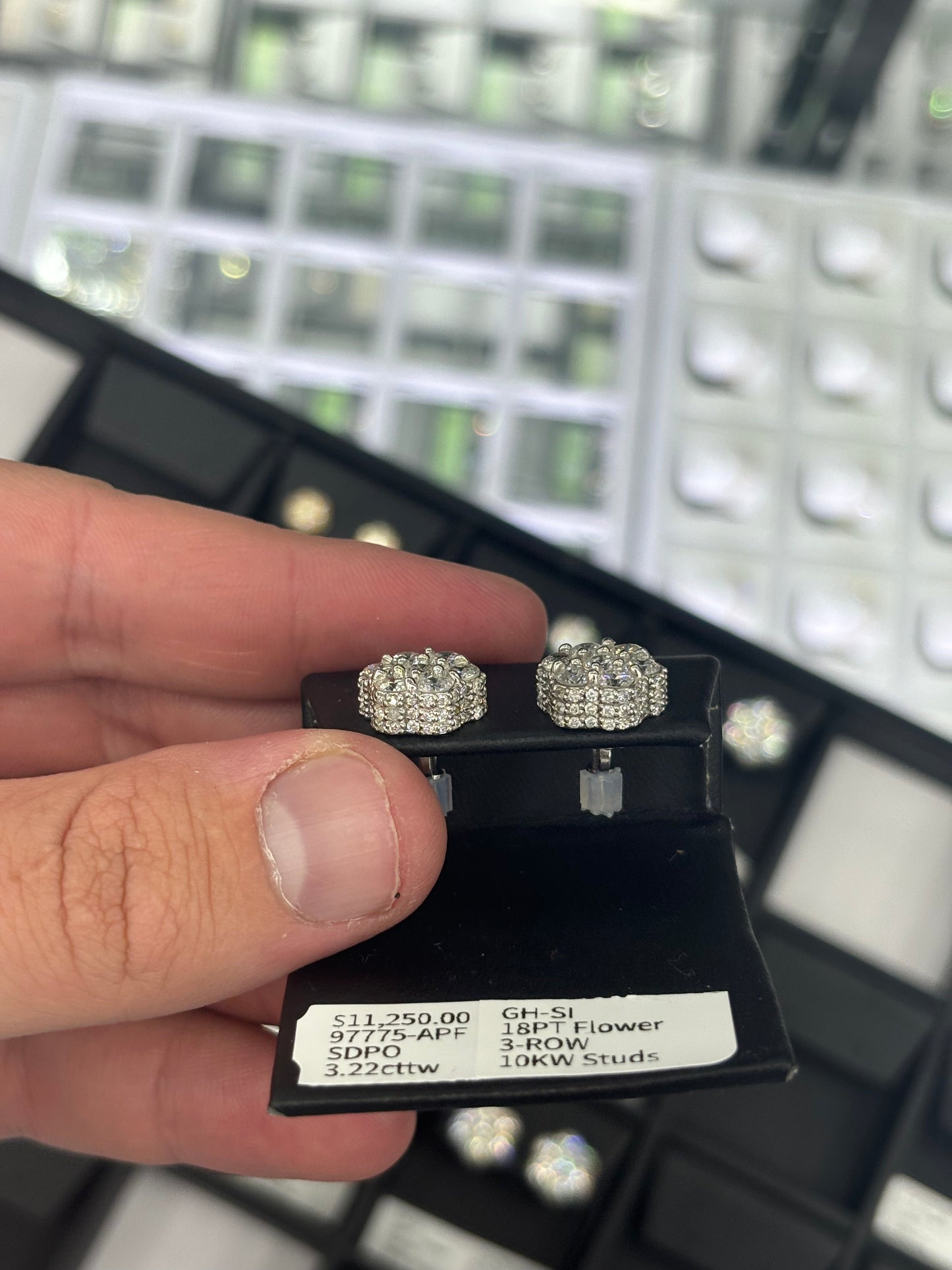 3.22 Carat Flower Stud Earrings