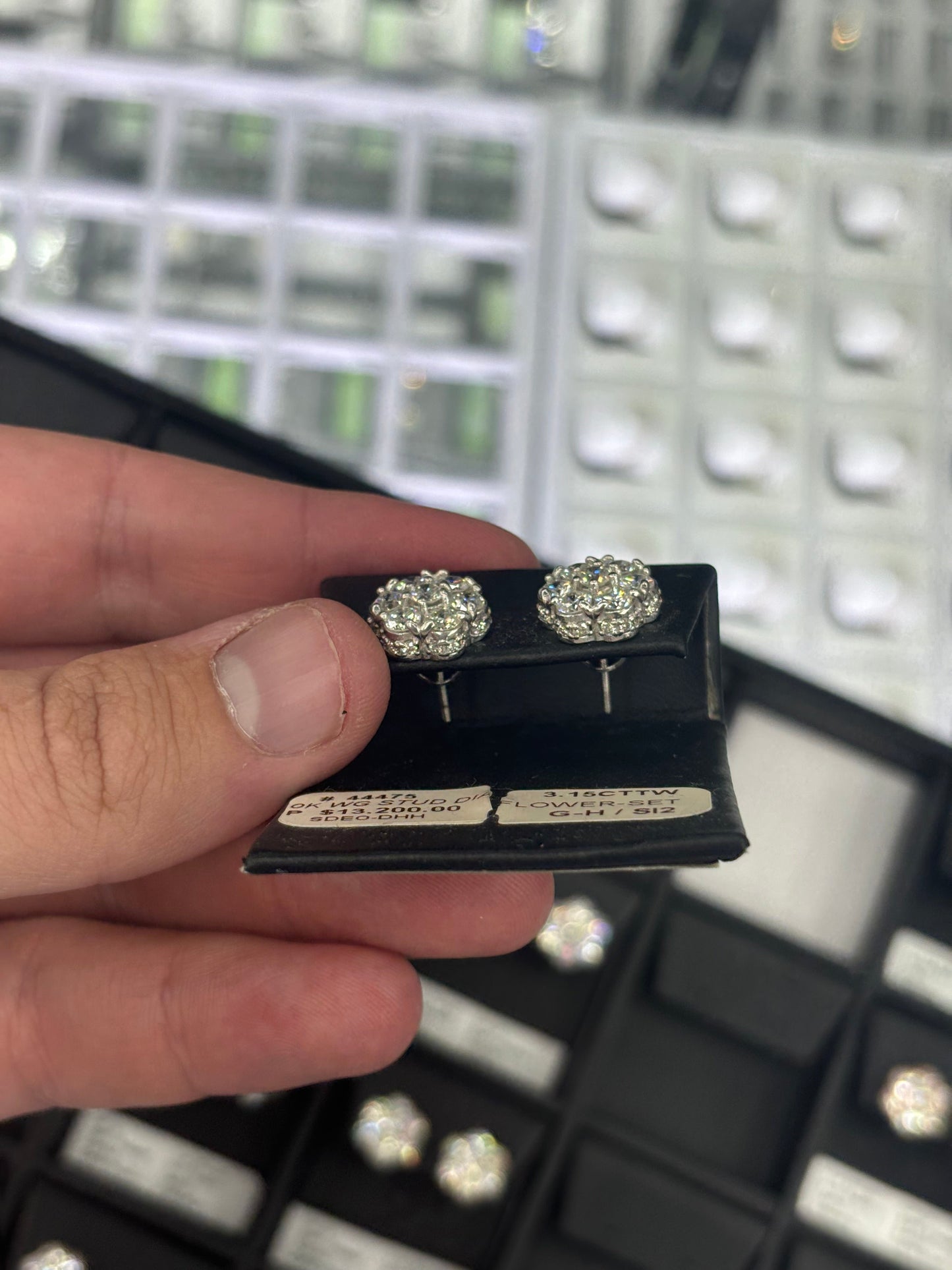 3.15 Carat Flower Stud Earrings