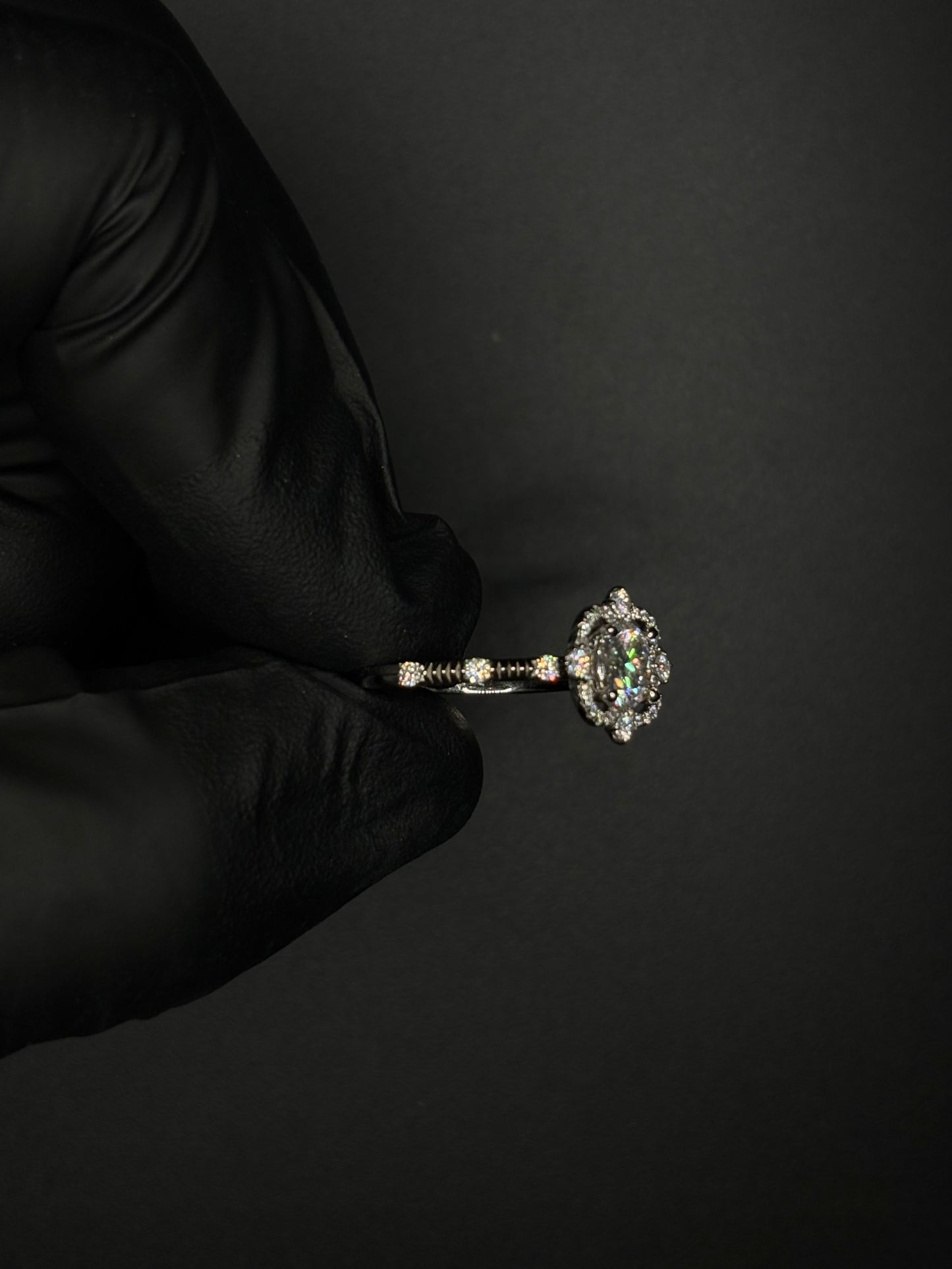 4 Point Halo Ring