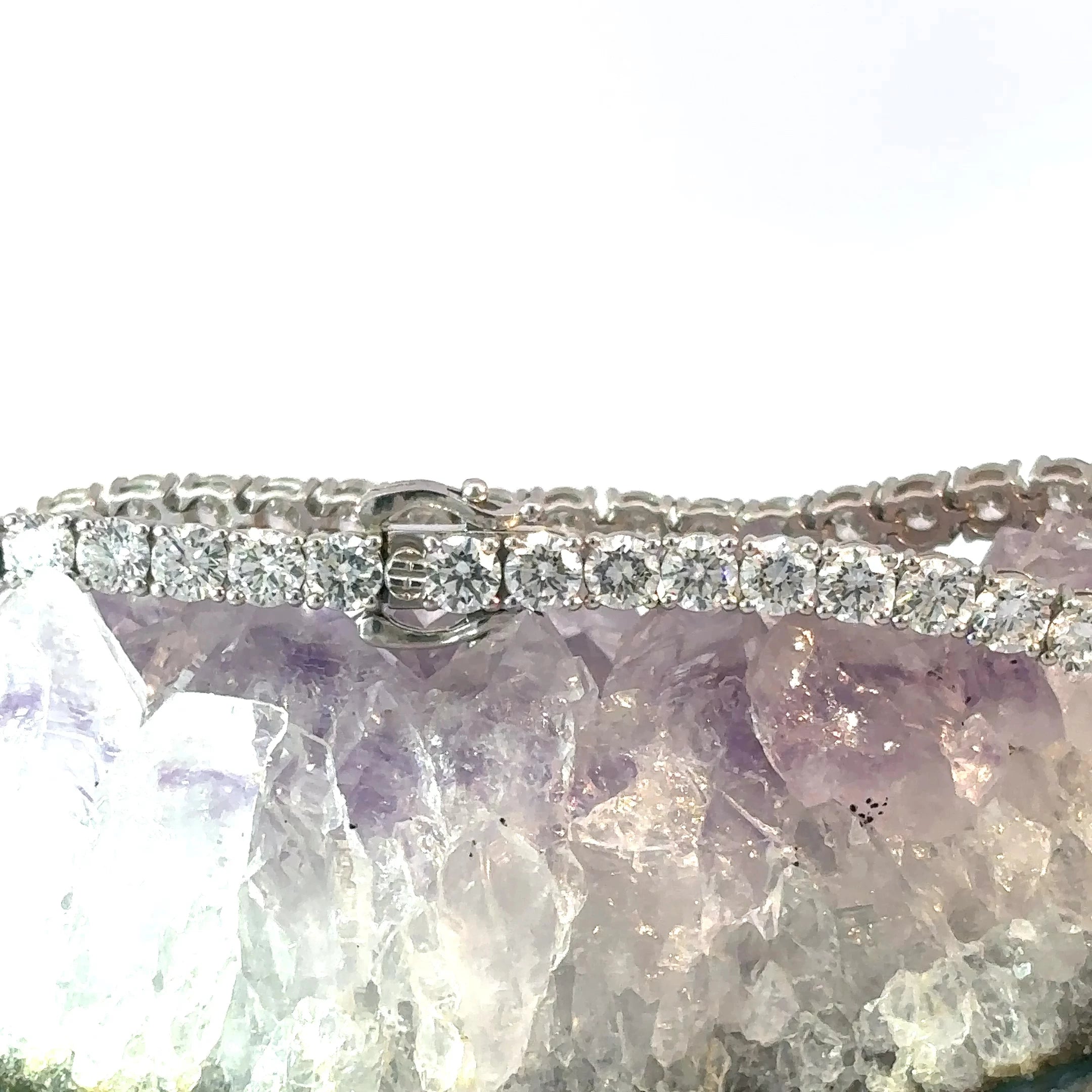 30 POINTER LAB GROWN DIAMOND TENNIS BRACELET