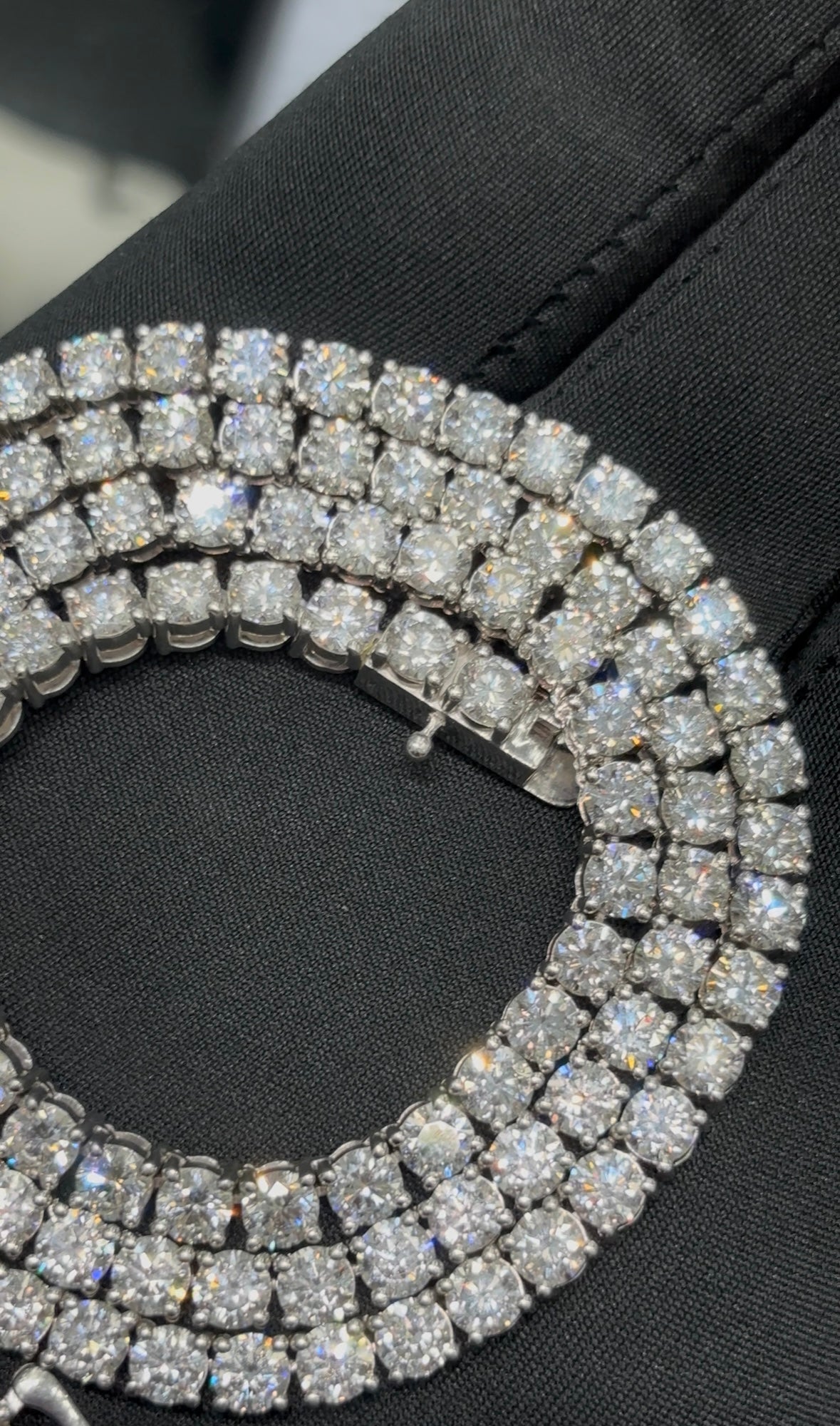 30 POINTER LAB GROWN DIAMOND TENNIS CHAIN *SUPER DEAL*