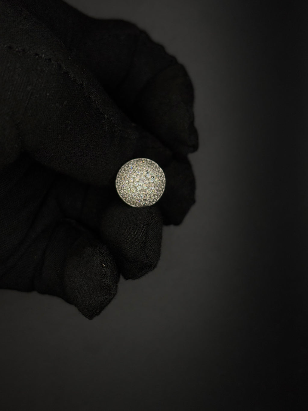 Microphone Pendent Bust Down