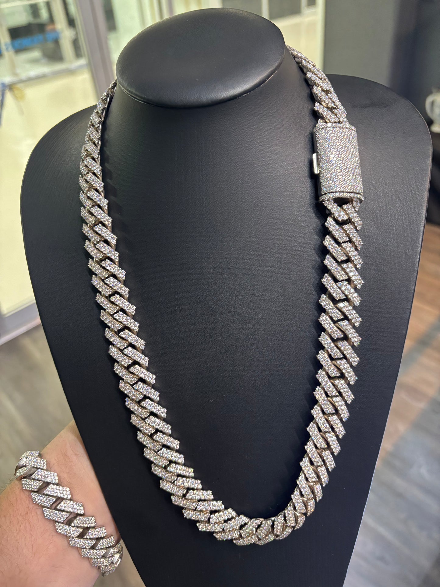 18mm Cuban Link Chain