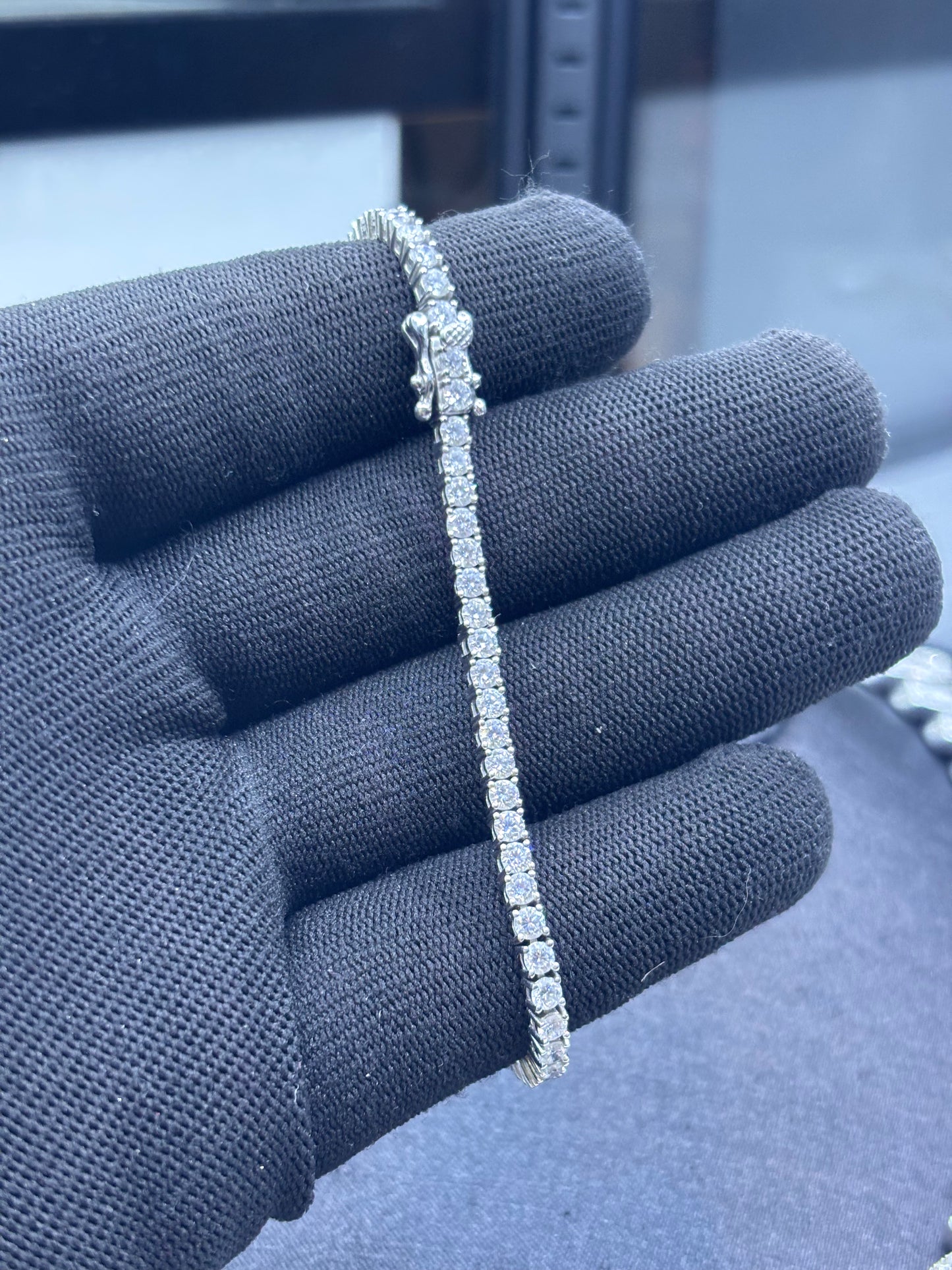 10 POINTER TENNIS BRACELET