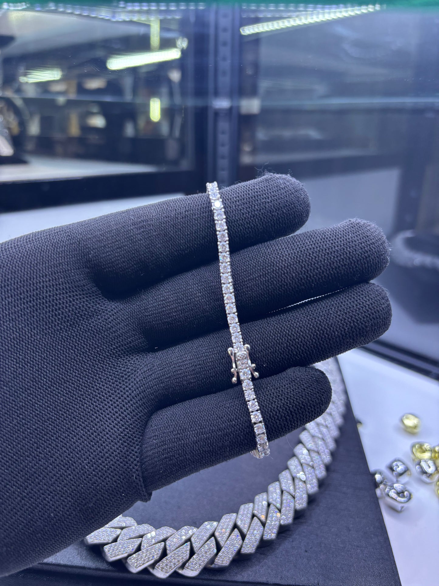 10 POINTER TENNIS BRACELET