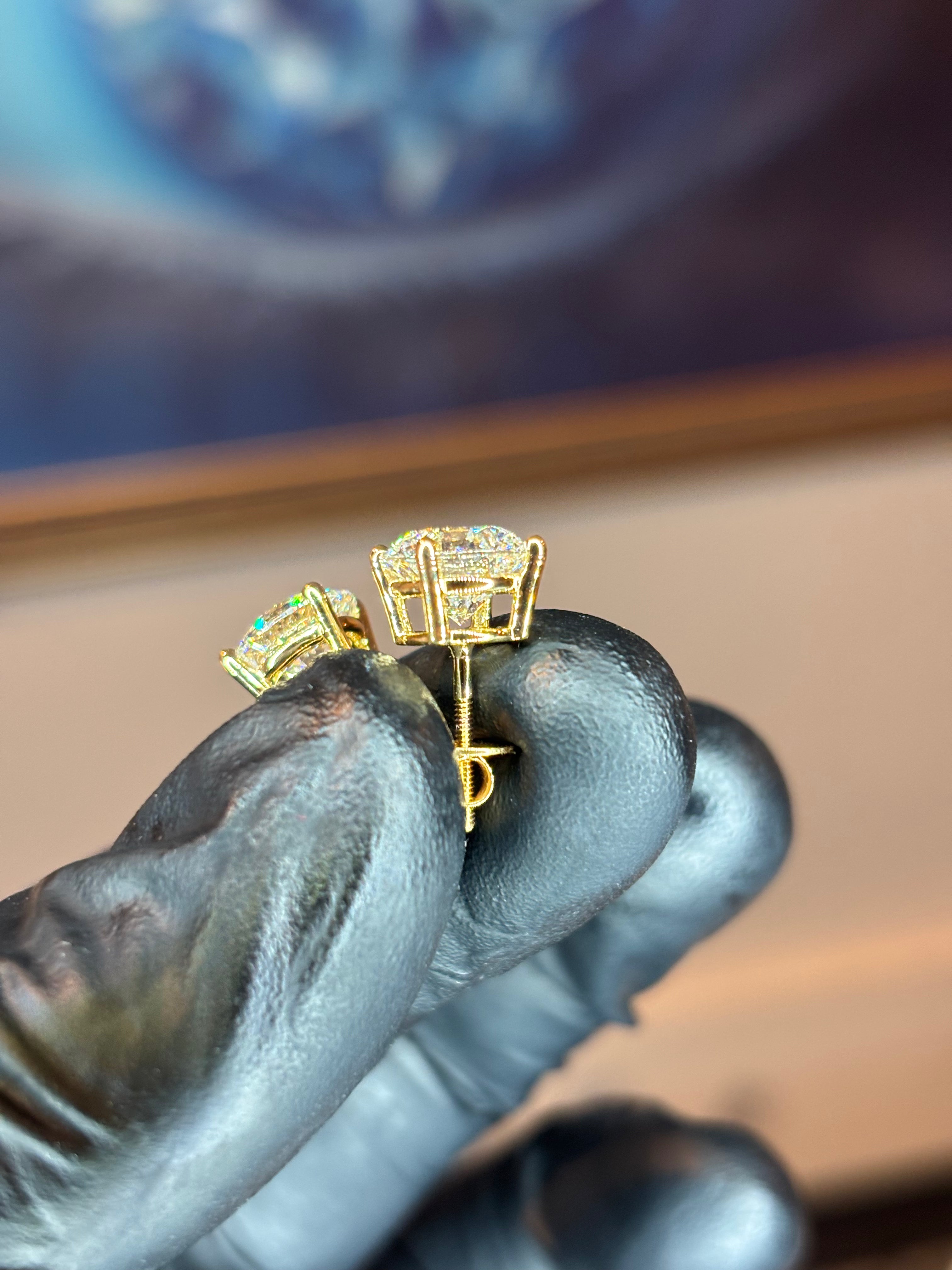 5 CARAT TOTAL WEIGHT EARRINGS