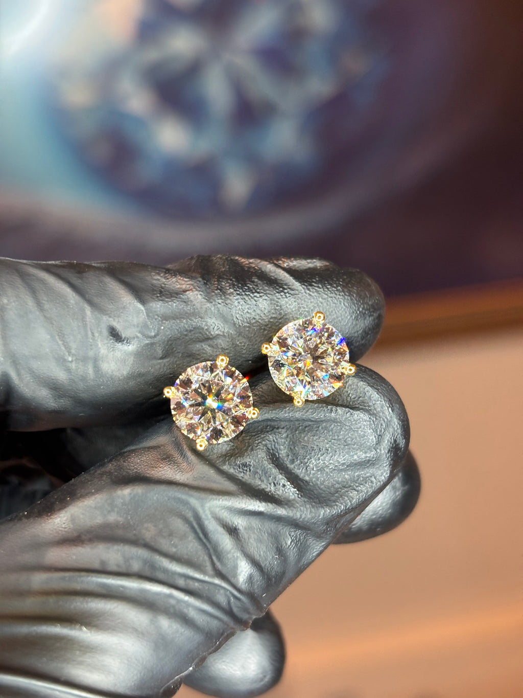 5 CARAT TOTAL WEIGHT EARRINGS