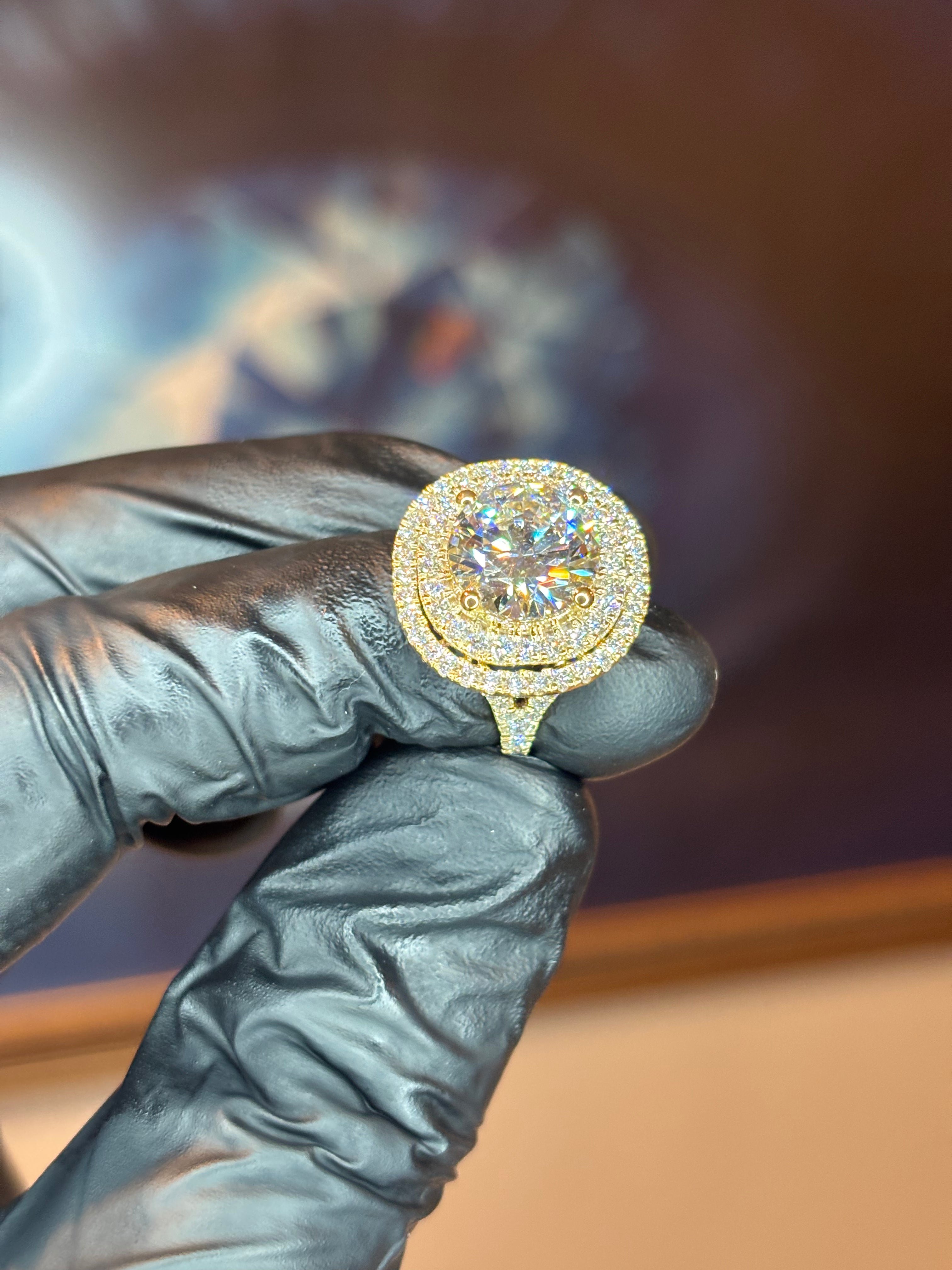 4 CARAT CENTER ENGAGEMENT RING
