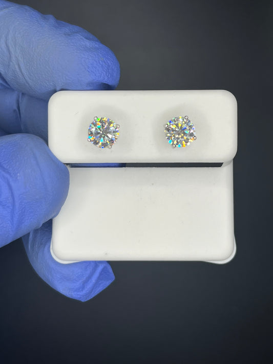 1 Carat Earrings