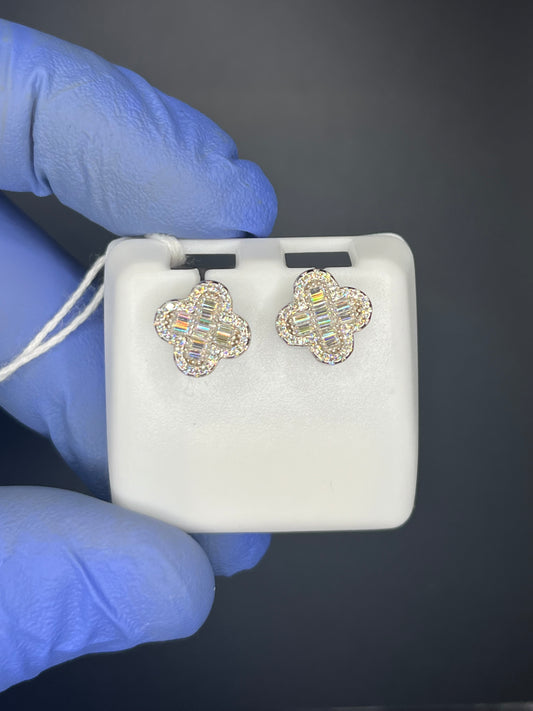Motif Baguette Earrings